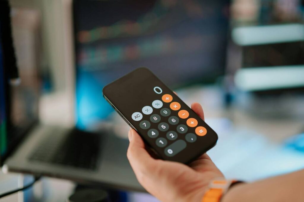 A No-BS Guide to Streaming Platform Trials: Stop Wasting Money & Start Watching Smarter