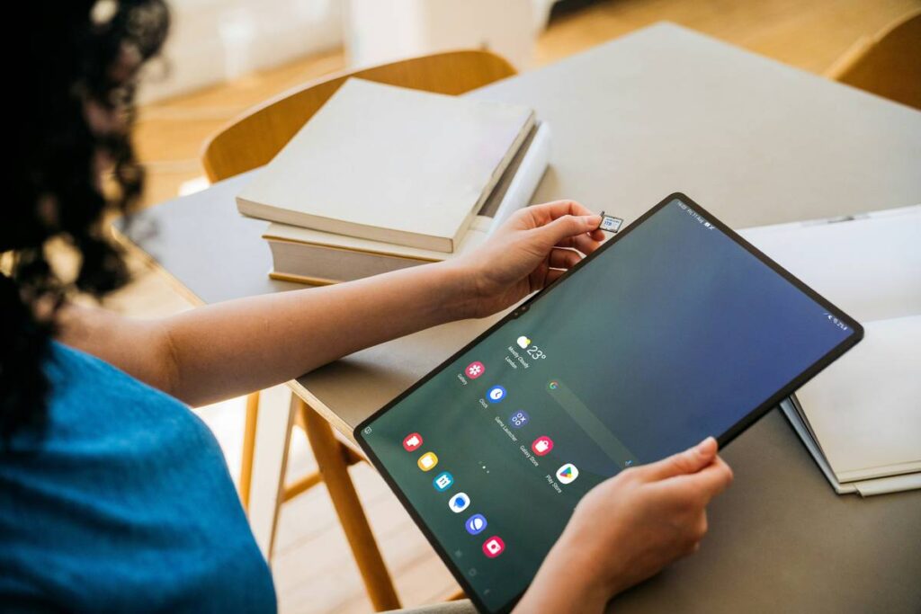 Streaming Platform Setup Tutorial: Your No-Stress Guide to Testing Services Without Getting Ripped Off